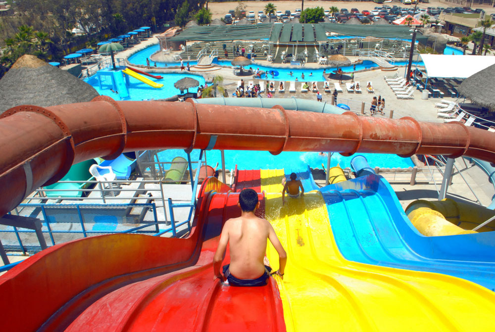 Atracciones Acuáticas en Albercas El Vergel: Diversión para Toda la&nbsp;Familia