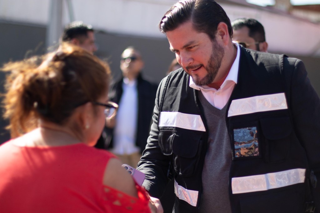 TIJUANA EN MARCHA: INTENSA JORNADA DE BACHEO EN COLONIA&nbsp;CASTILLO