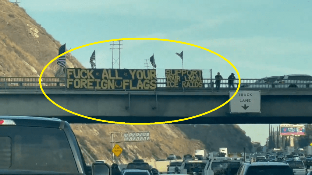 ¿Libertad de expresión o discurso de odio? El polémico cartel de California que está incendiando las&nbsp;redes