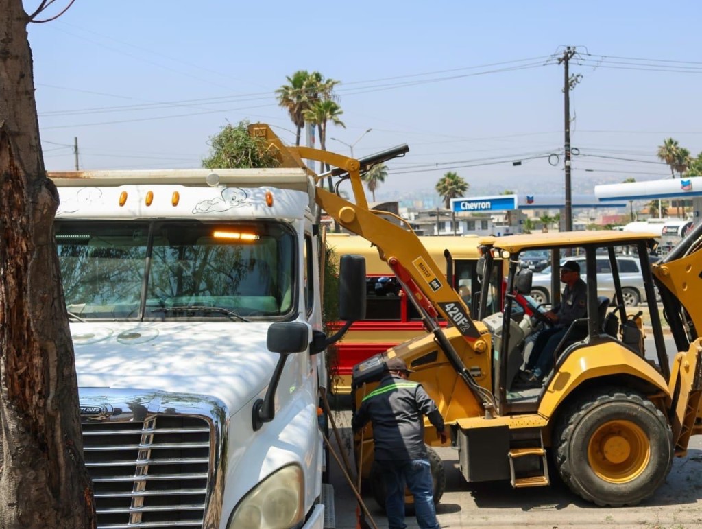 «TIJUANA CIUDAD LIMPIA» BENEFICIA A MILES EN TRES&nbsp;COLONIAS