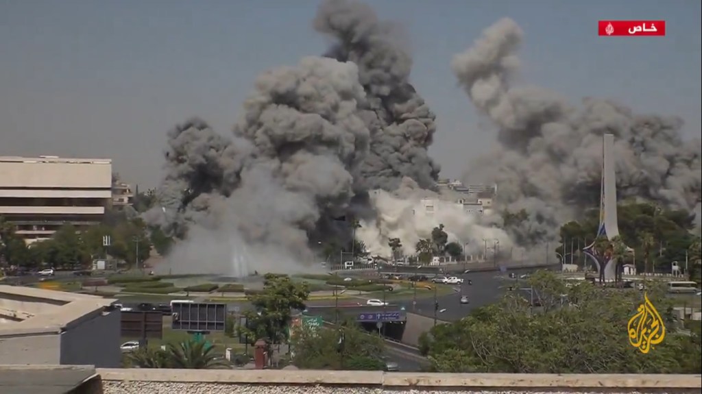 Ataque de Israel a Siria: Bombardean el Ministerio de Defensa en Damasco; tensión internacional&nbsp;crece