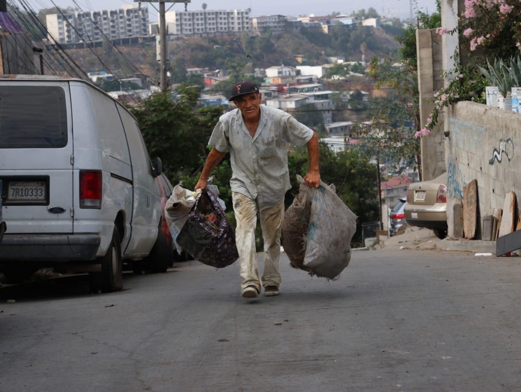 ACCIÓN CONJUNTA MEJORA VIALIDADES DE&nbsp;TIJUANA