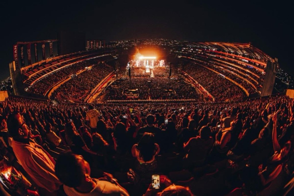 ¡Más de 30 mil personas disfrutaron del concierto de Shakira en Tijuana logrando un sold out sin&nbsp;precedentes!