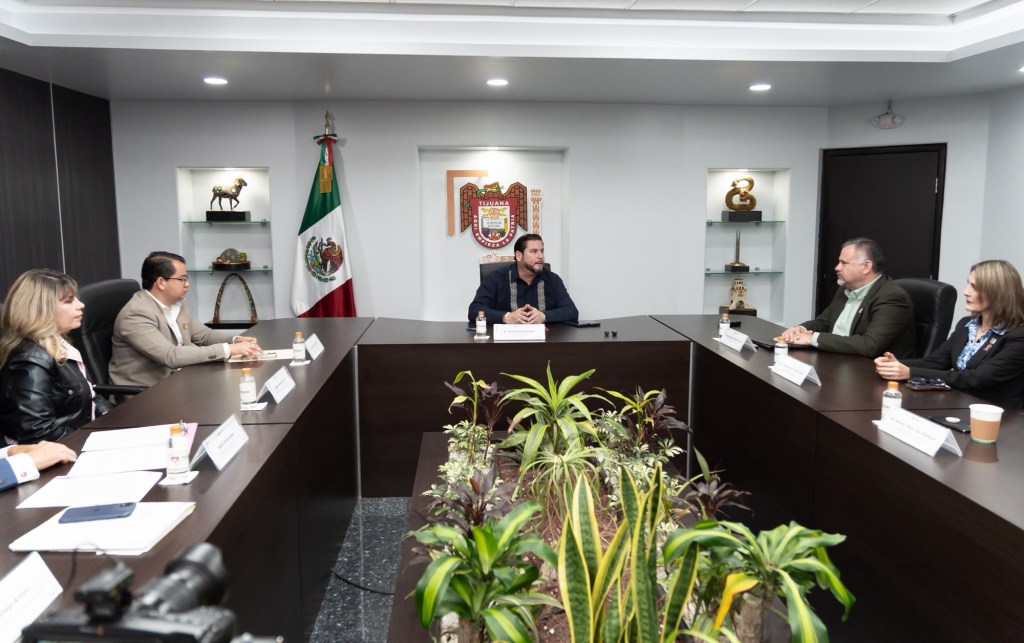 GOBIERNO DE TIJUANA Y UABC FIRMAN CONVENIO PARA FORTALECER FORMACIÓN PROFESIONAL DE&nbsp;ESTUDIANTES