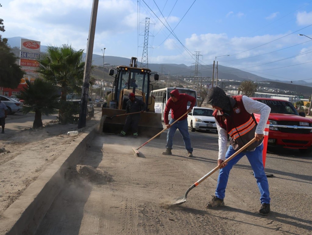 INICIAN OBRA DE DRENAJE EN CERRO COLORADO Y REFUERZAN LIMPIEZA EN OTRAS&nbsp;DELEGACIONES