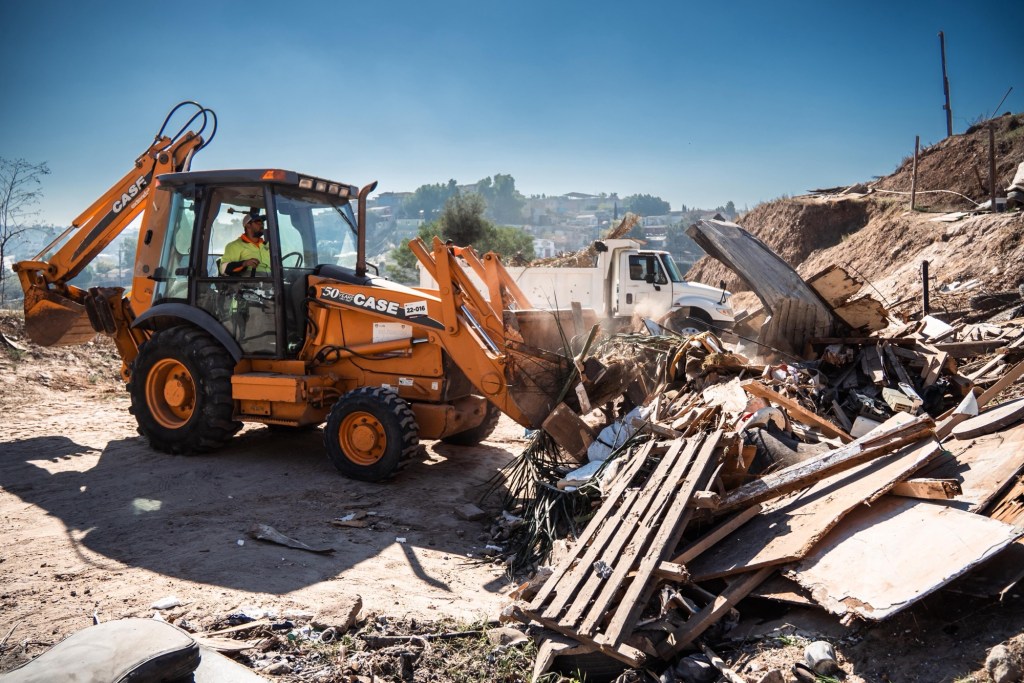 ‘TIJUANA: CIUDAD LIMPIA’ RECOLECTA 18 TONELADAS DE BASURA EN OTAY CENTENARIO Y SÁNCHEZ&nbsp;TABOADA