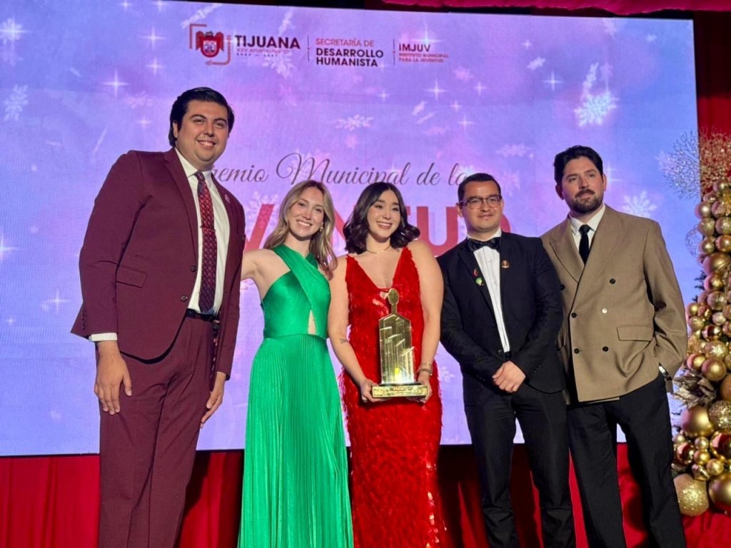 🌟 FUTURO DE TIJUANA: GOBIERNO MUNICIPAL ENTREGA PREMIO DE LA JUVENTUD A TALENTOS&nbsp;DESTACADOS